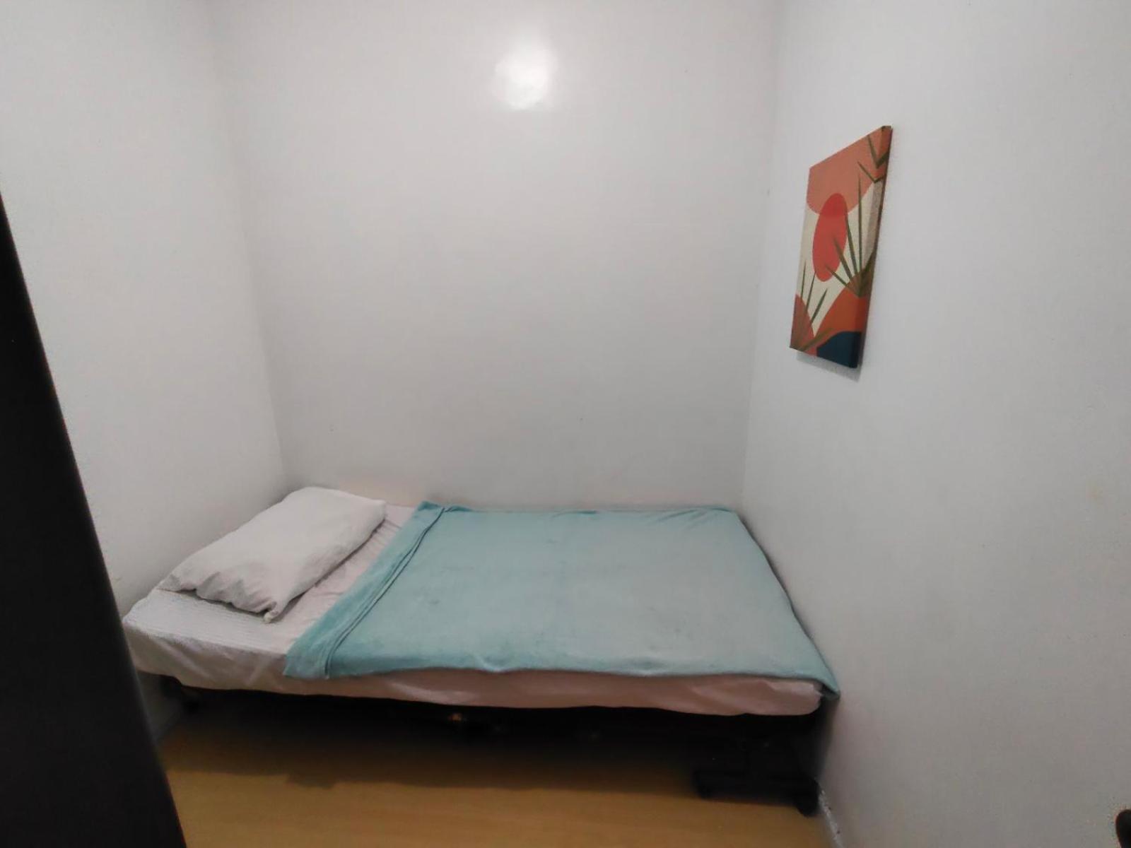 La Belladoza Near Airport 호텔 Paranaque City 외부 사진