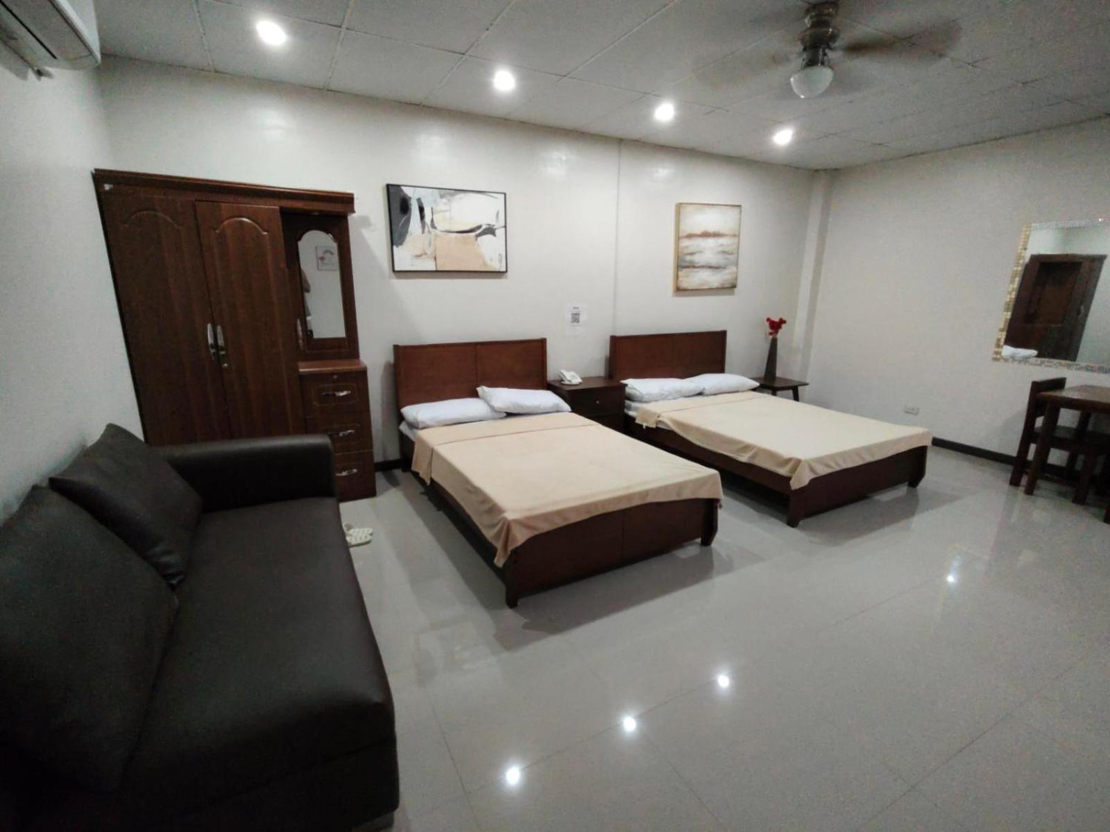 La Belladoza Near Airport 호텔 Paranaque City 외부 사진