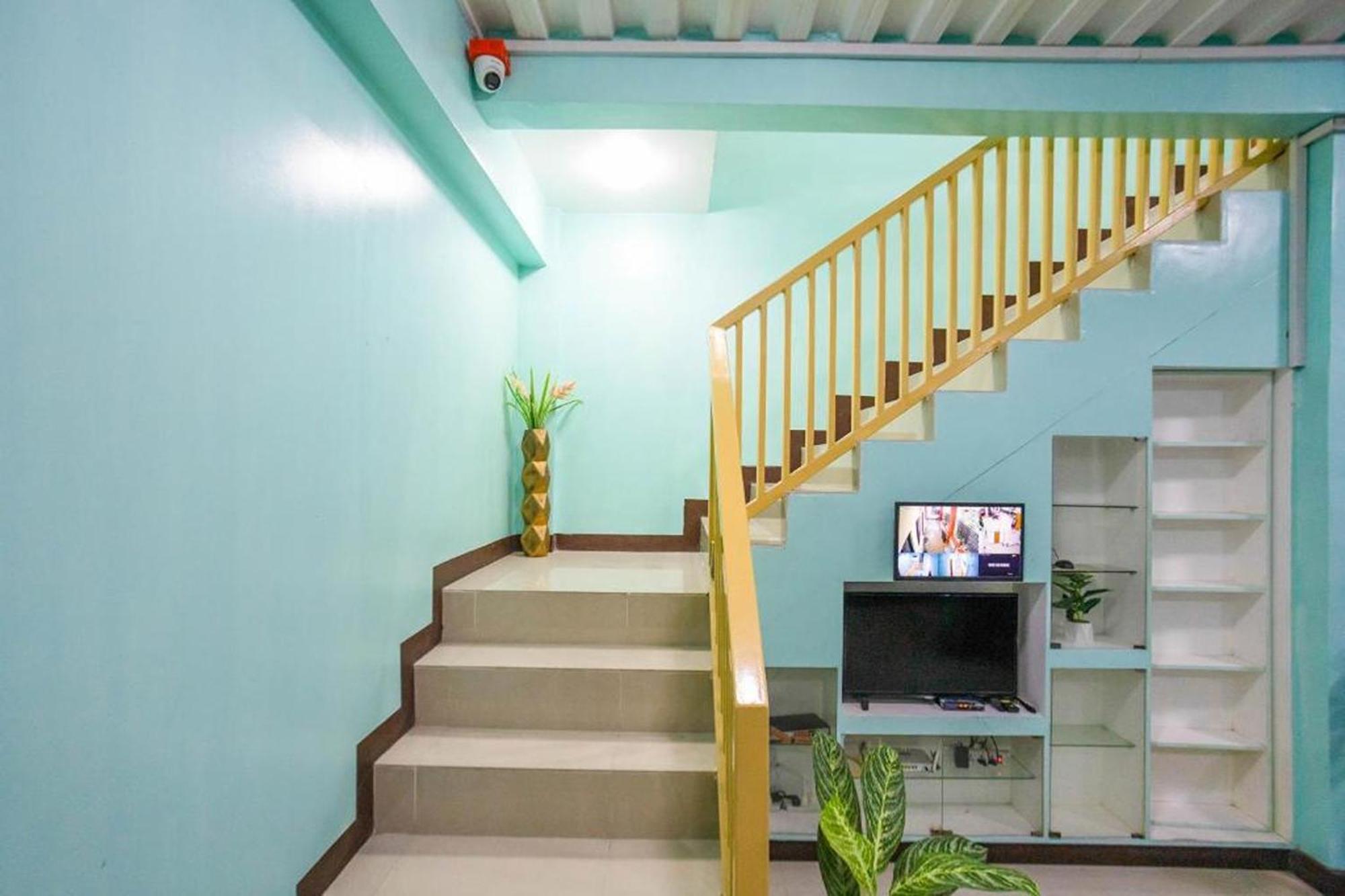 La Belladoza Near Airport 호텔 Paranaque City 외부 사진